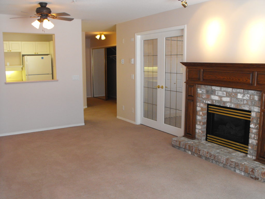 Features Cottonwood Manor, Kamloops BC